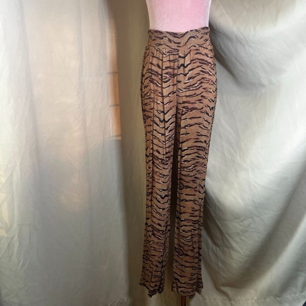 WEWOREWHAT  SMOCKED  GEORGETTE  HIGH RISE  FLARE PANT  TIGER PRINT Size S